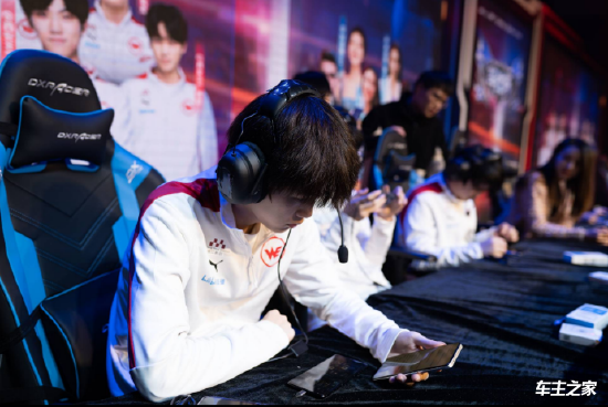 Youdang ：上场前教练就是让我好好打，打慢点吧