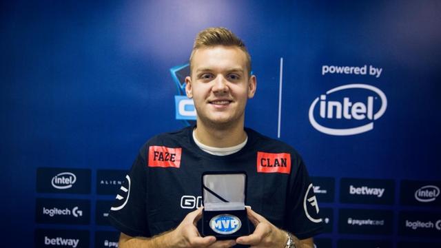 快讯《绝地求生》免费后新玩家涌入 增长达486%超过初发售成绩